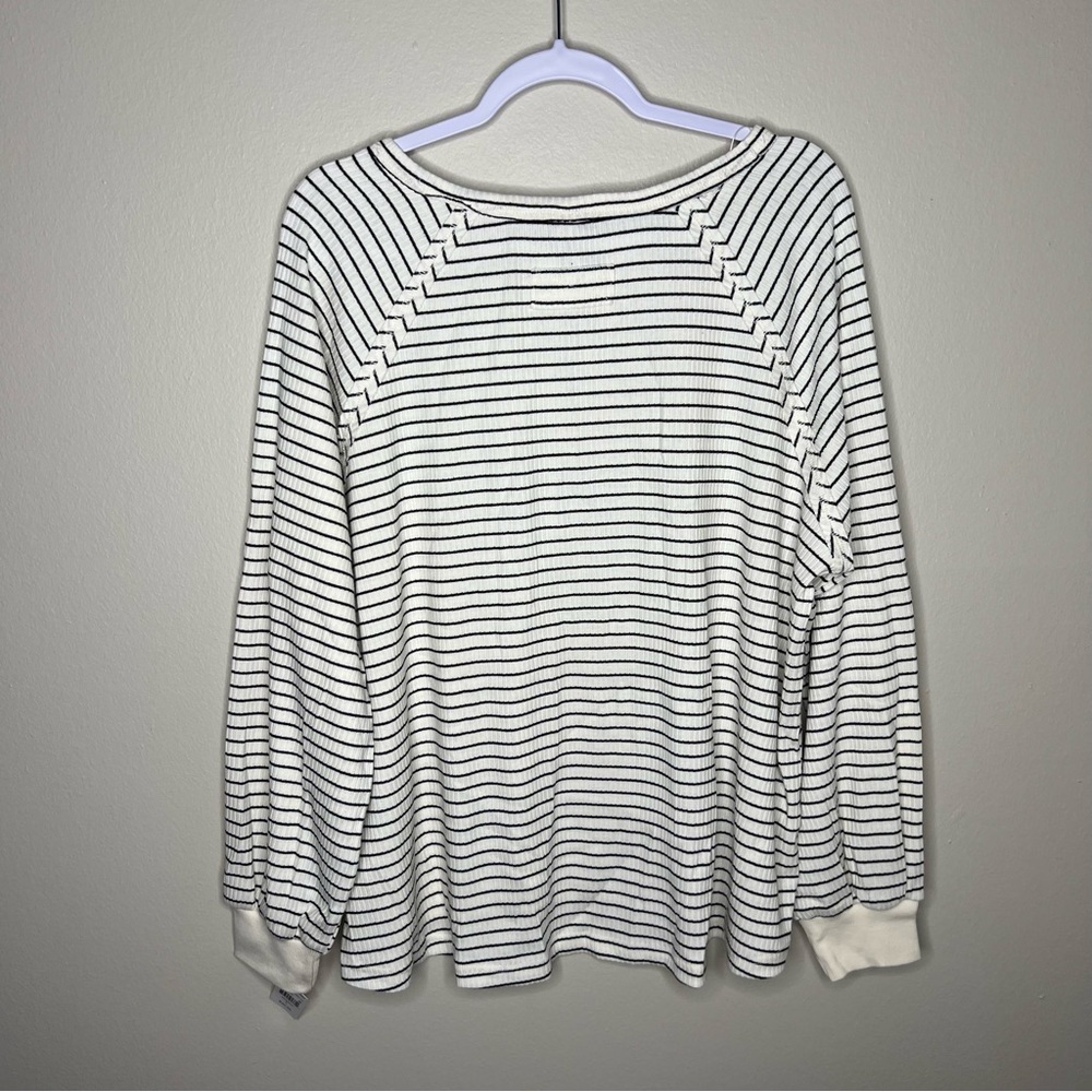 Grace +‎ Karma Striped Ribbed Long Sleeve Top - Picture 2 of 10